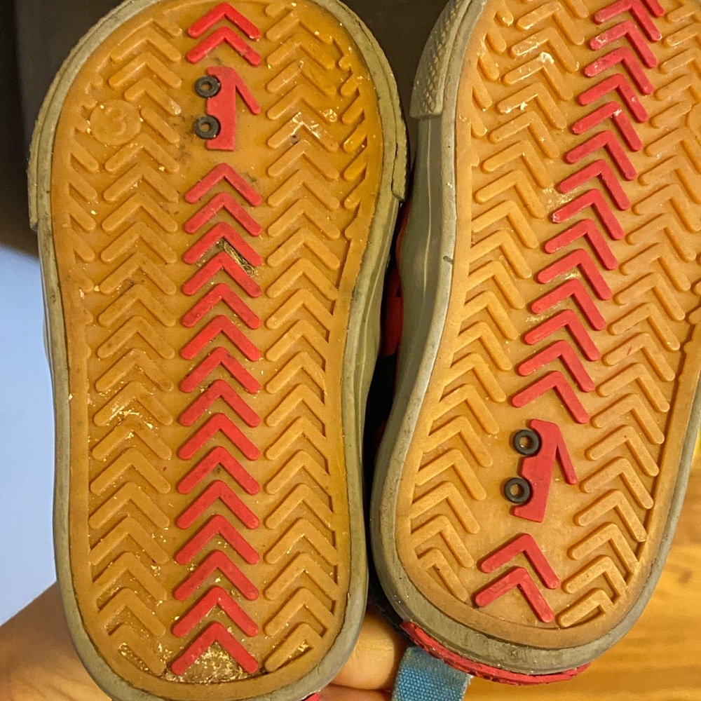 See Kai Run toddler size 3 shoes